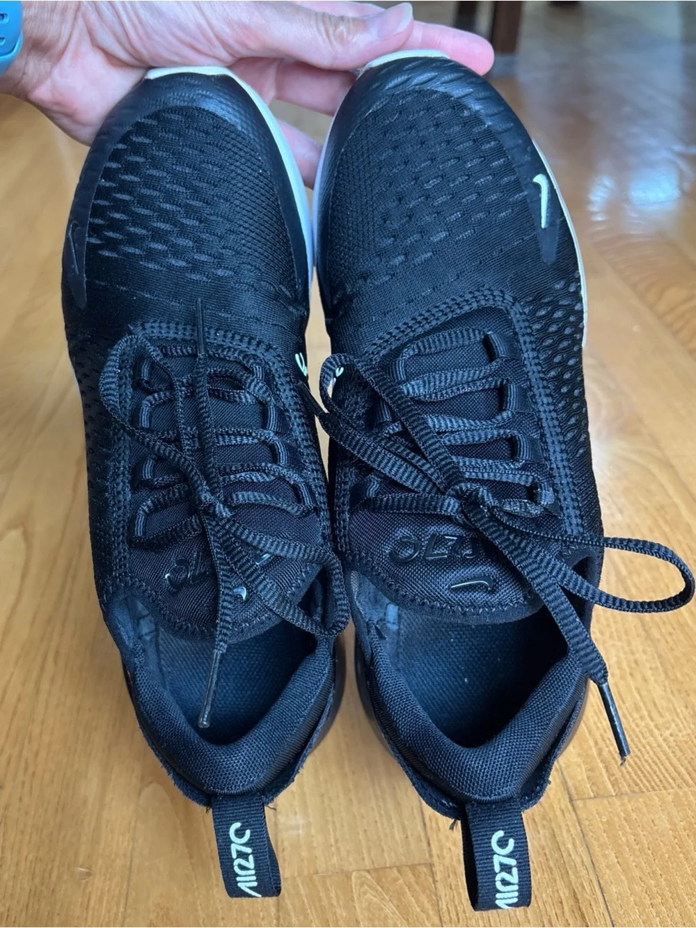 Nike Air Max 270 Sneakers Youth Boys Girls Sz 6.5 (GS) Low Black White Kid Shoes
